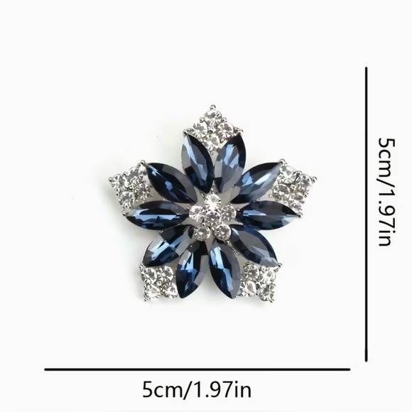 Floral Retro Rhinestone Encrusted Brooch Modern New Gorgeous - Picture 3 of 7